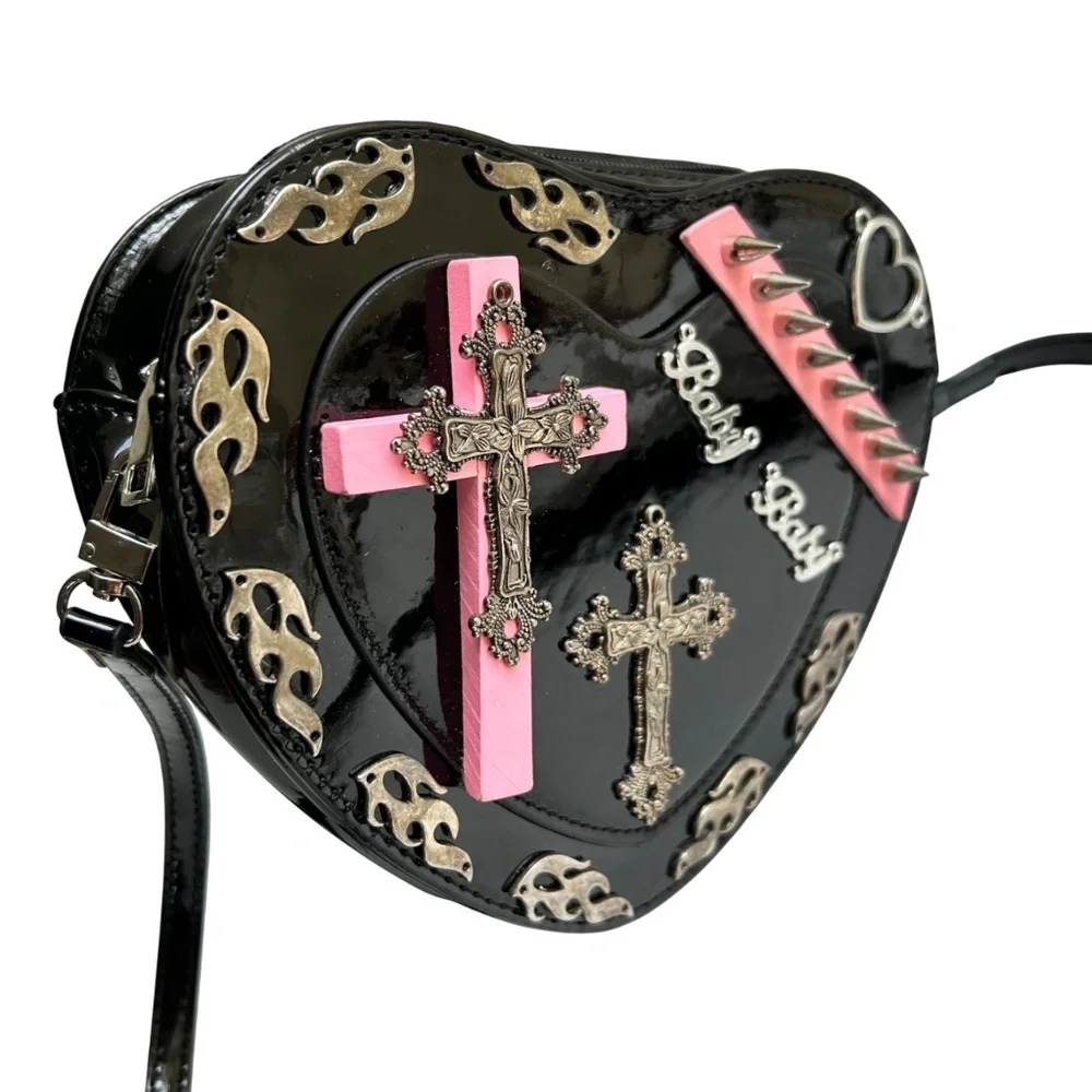 Sukuto Gothic Punk Crossbody Bag